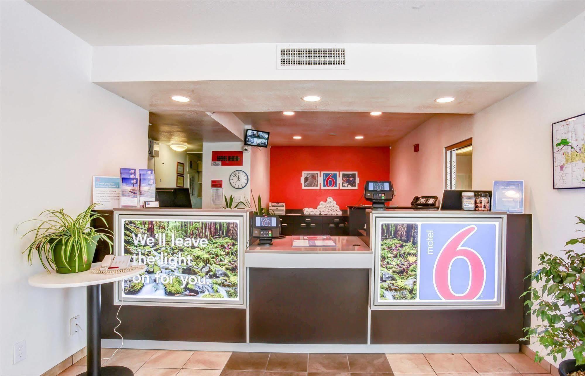 Motel 6-Grants Pass, Or Exterior photo