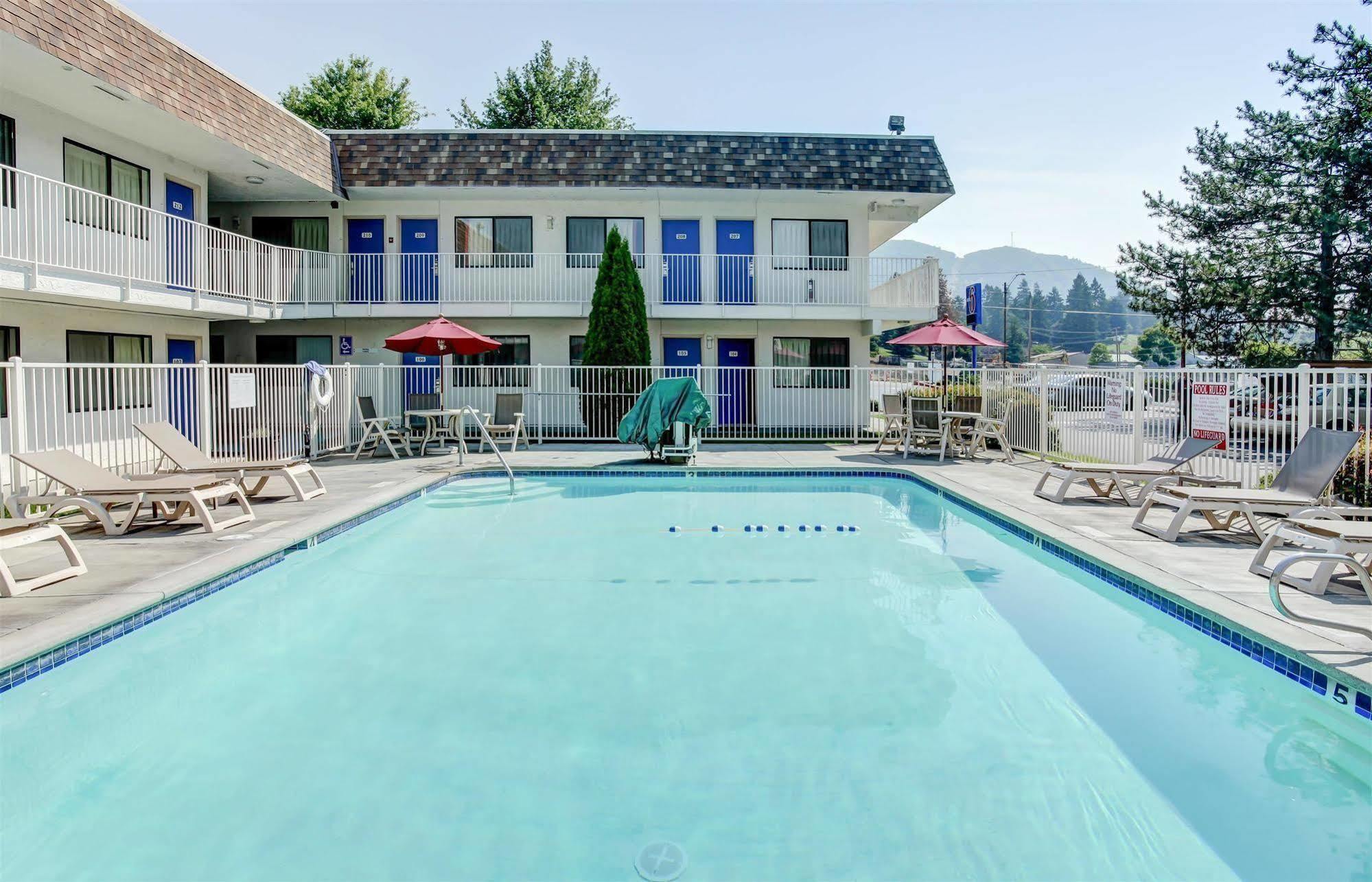 Motel 6-Grants Pass, Or Exterior photo